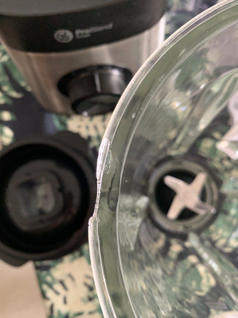 Philips Blender HR3573 with smoothie attachment, TV & Home Appliances, Kitchen Appliances