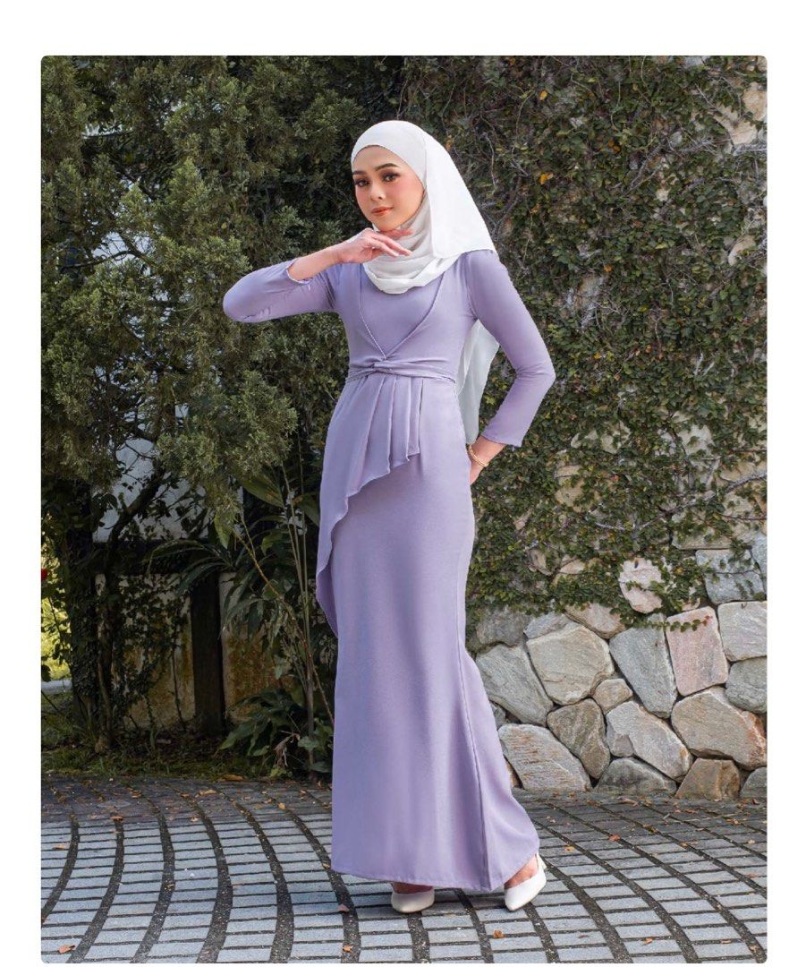 Qiszar, Women's Fashion, Muslimah Fashion, Baju Kurung & sets on Carousell