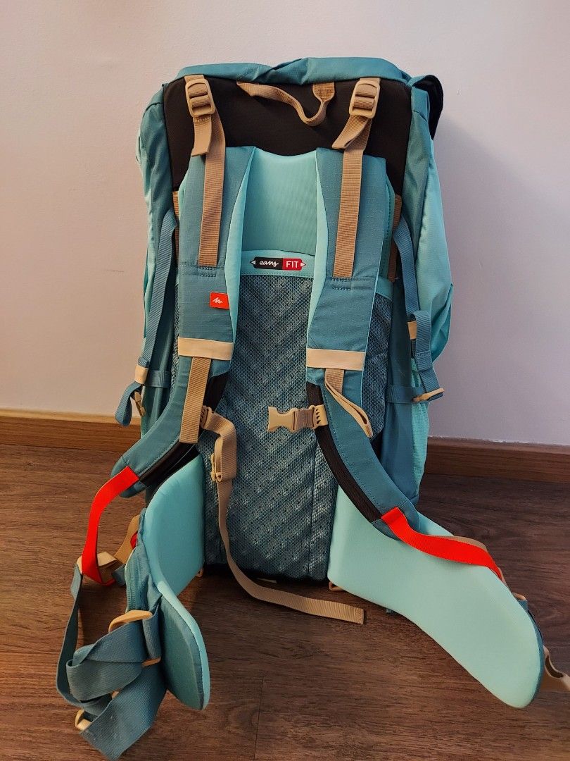 Quechua 60L backpack, Sports Equipment, Hiking & Camping on Carousell