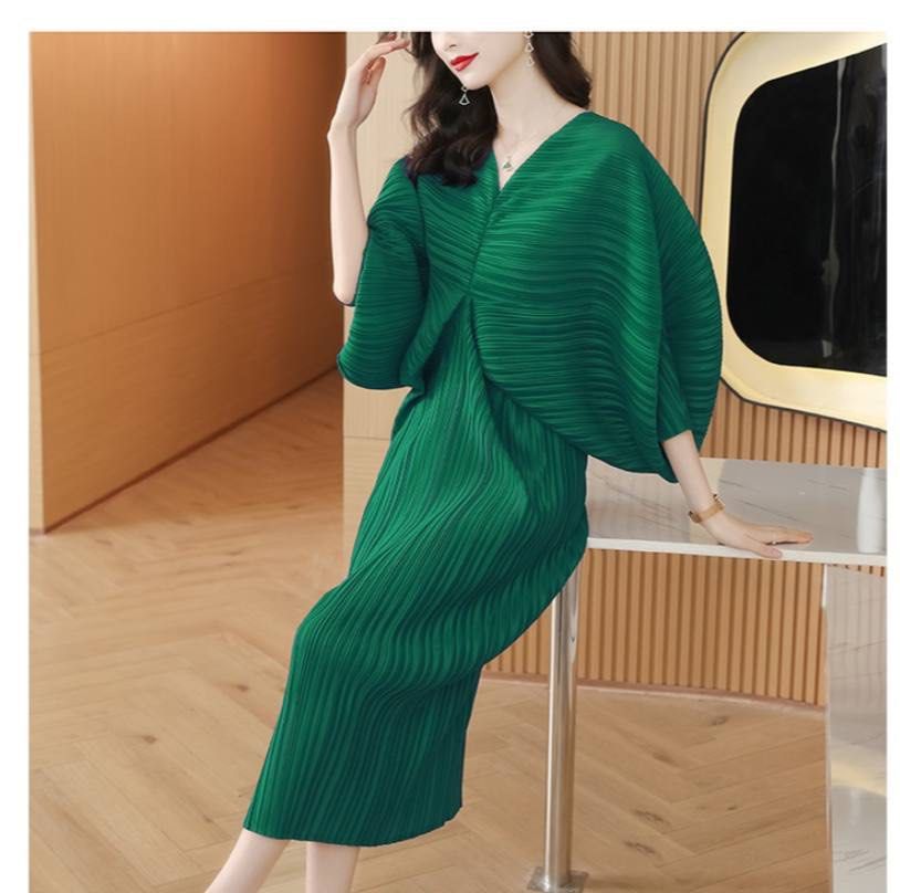 Pleated kaftan discount