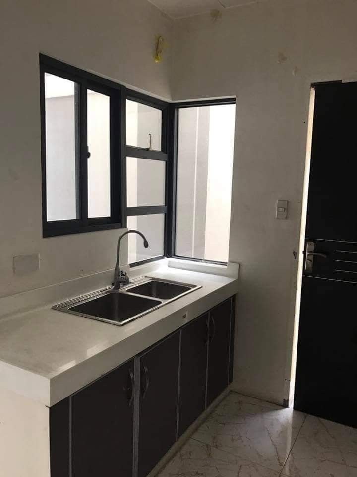 RFO 4 BEDROOM TOWNHOUSE IN DON ANTONIO HEIGHTS QUEZON CITY, Property