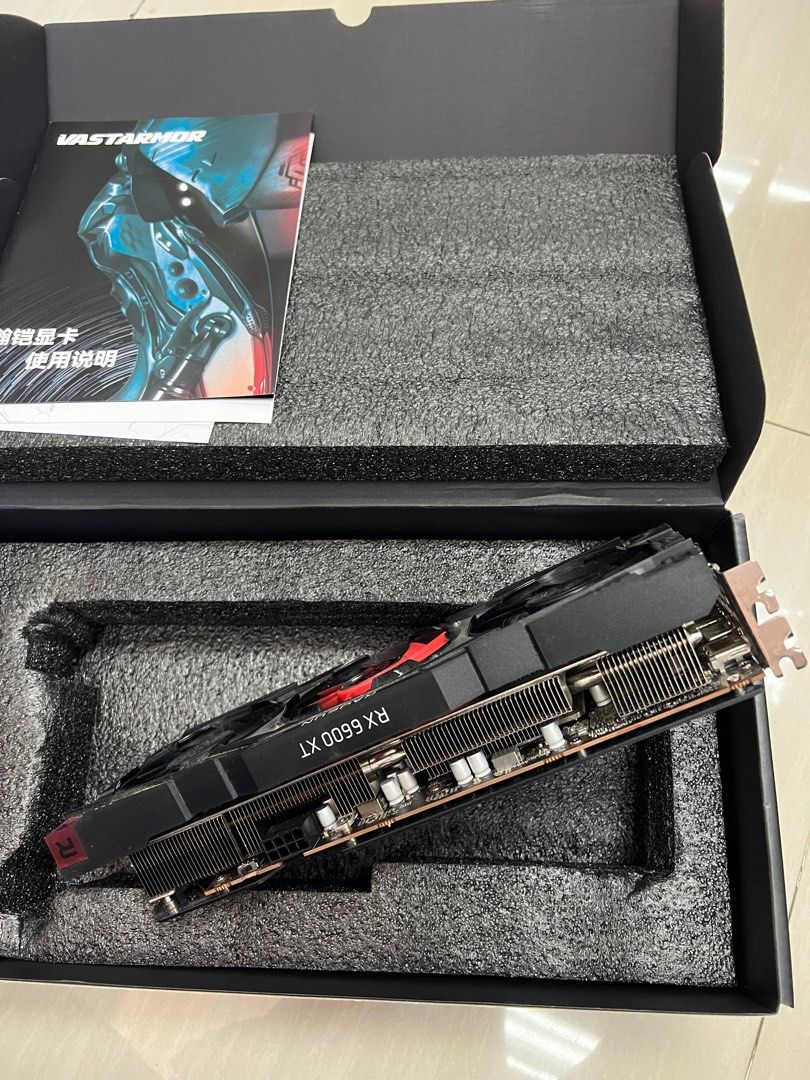 新淨Vastarmor AMD Radeon RX 6600 XT 8GB GDDR6 合金三風扇顯示卡AH 