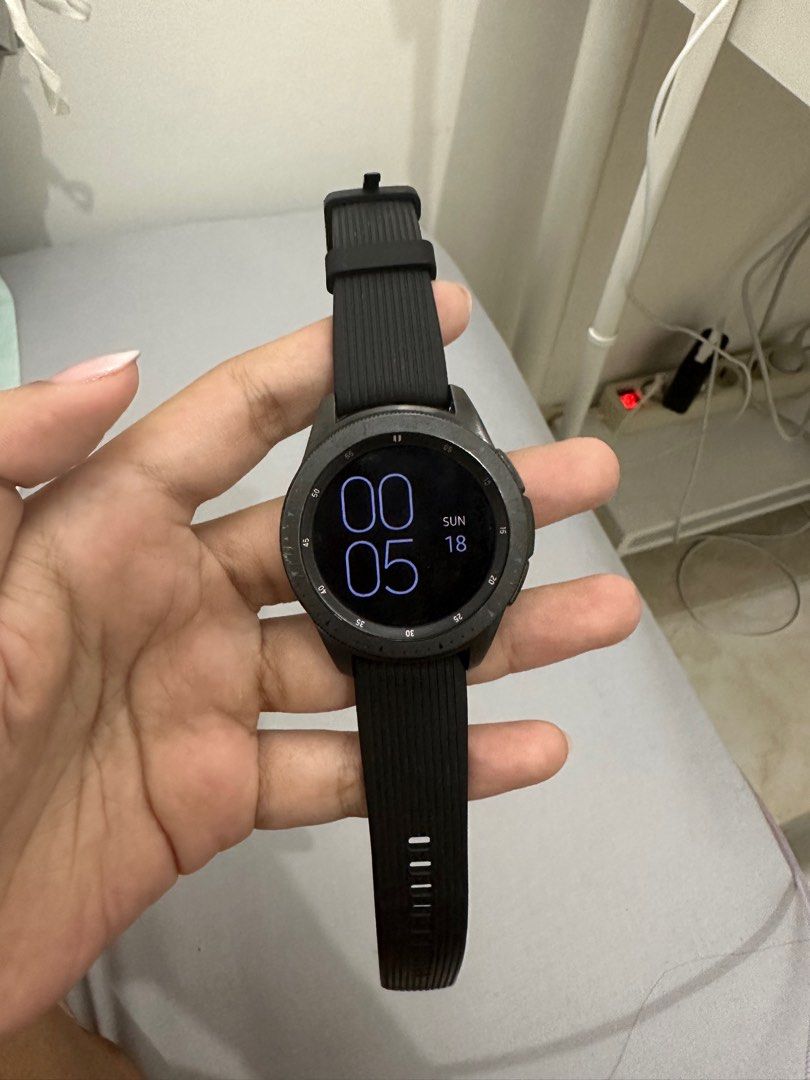 Galaxy watch s4 on sale 42mm