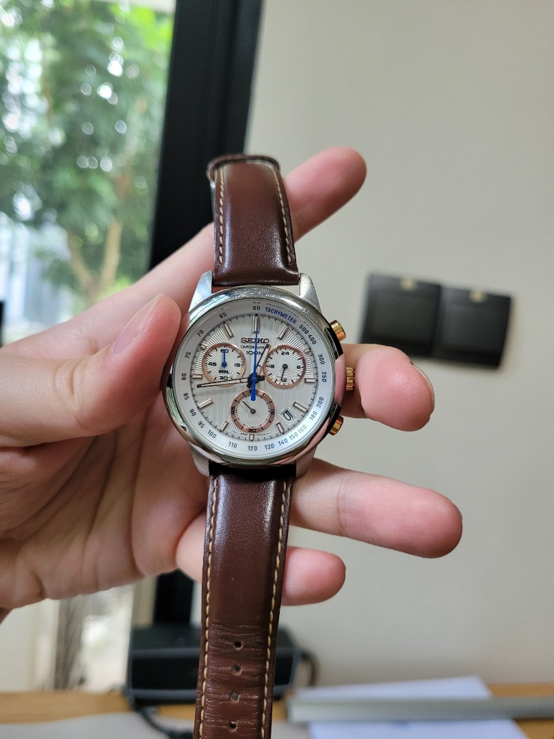 Seiko chronograph leather, Men's Fashion, Watches & Accessories, Watches on  Carousell