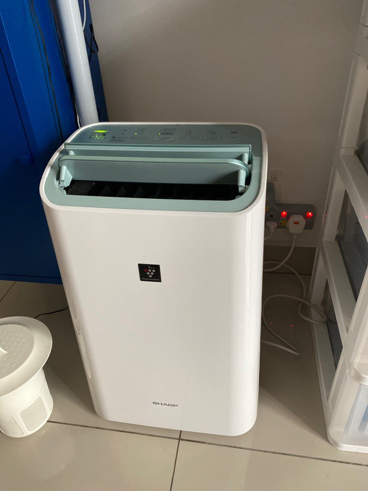 Sharp air purifier dehumidifier, TV & Home Appliances, Air Purifiers