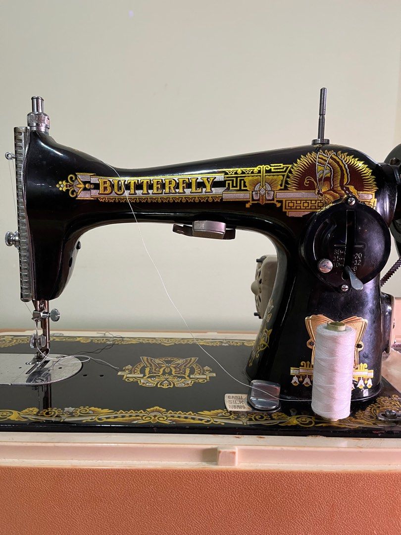Singer butterfly sewing machine, TV & Home Appliances, Other Home