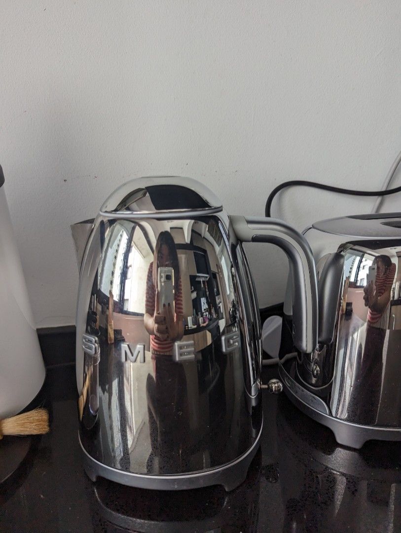 SMEG Toaster and Kettle, TV & Home Appliances, Kitchen Appliances