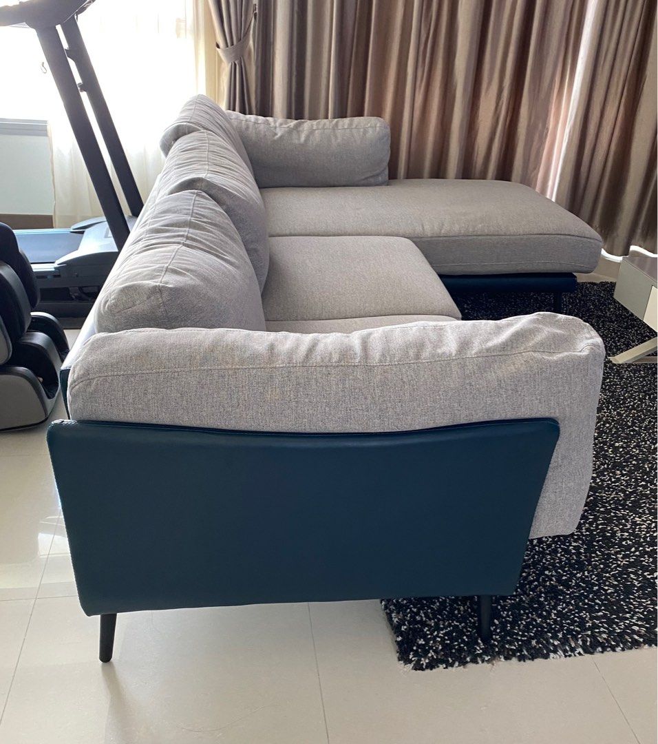 Sofa set, Furniture & Home Living, Furniture, Sofas on Carousell
