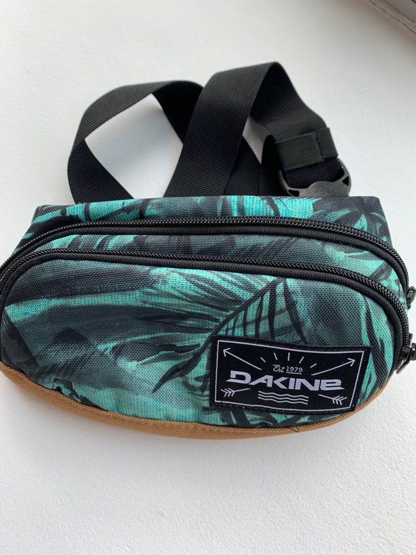 Sport Belt Bag, Men's Fashion, Bags, Belt bags, Clutches and Pouches on