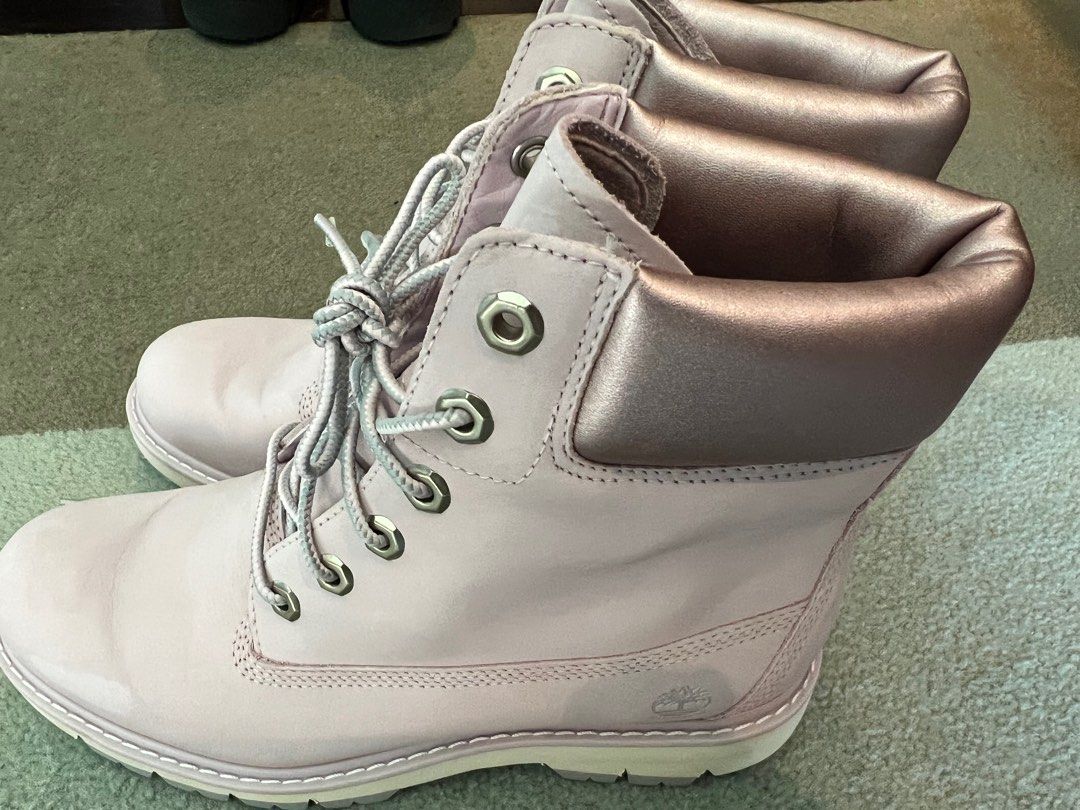 Timberland boots Men s Fashion Footwear Boots on Carousell