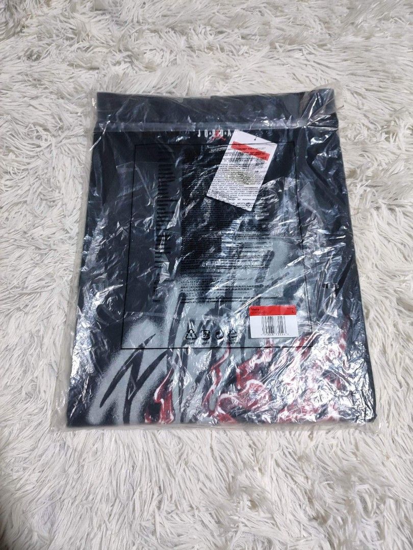 Travis Scott Merch, Men's Fashion, Tops & Sets, Formal Shirts on Carousell