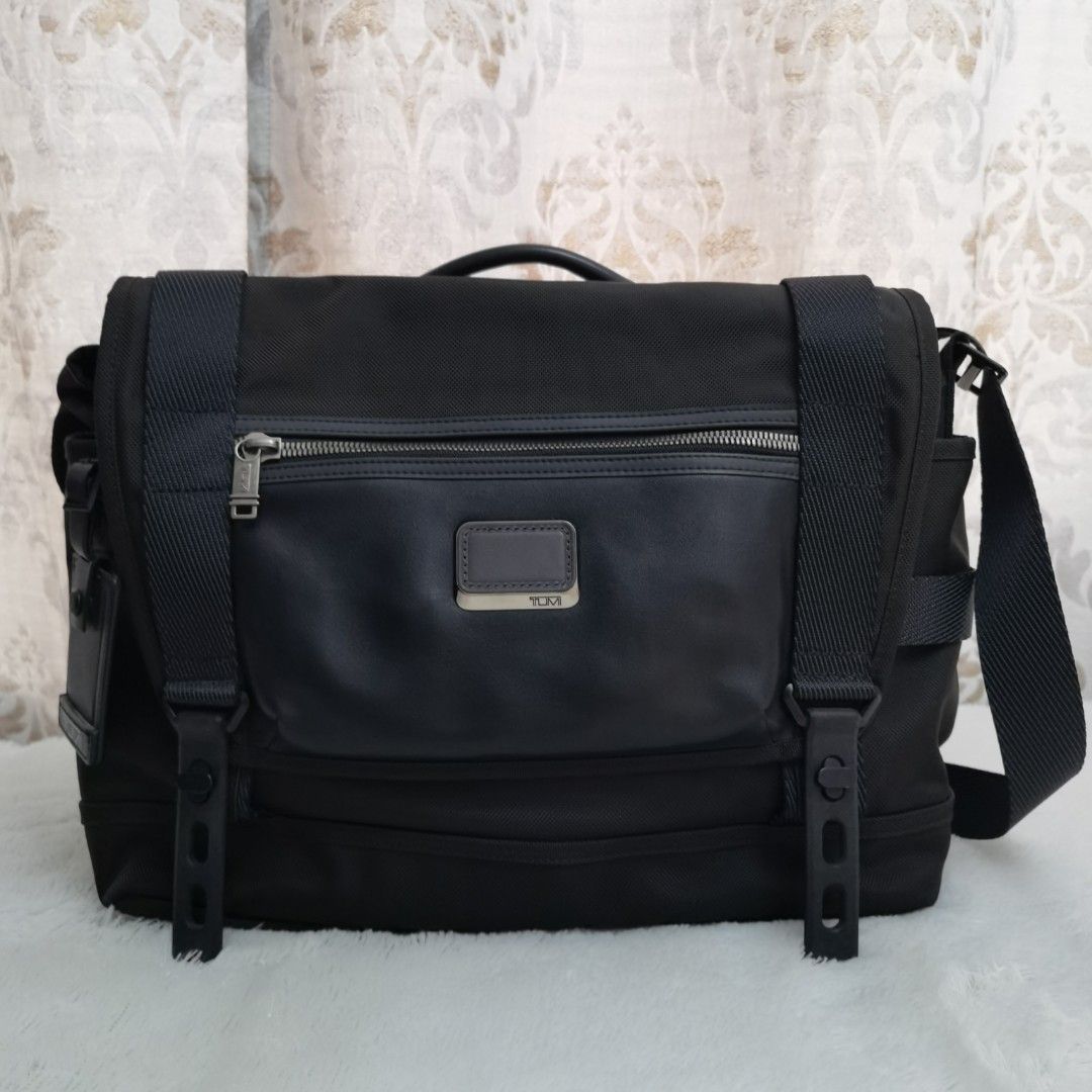 Tumi alpha bravo fallon messenger original