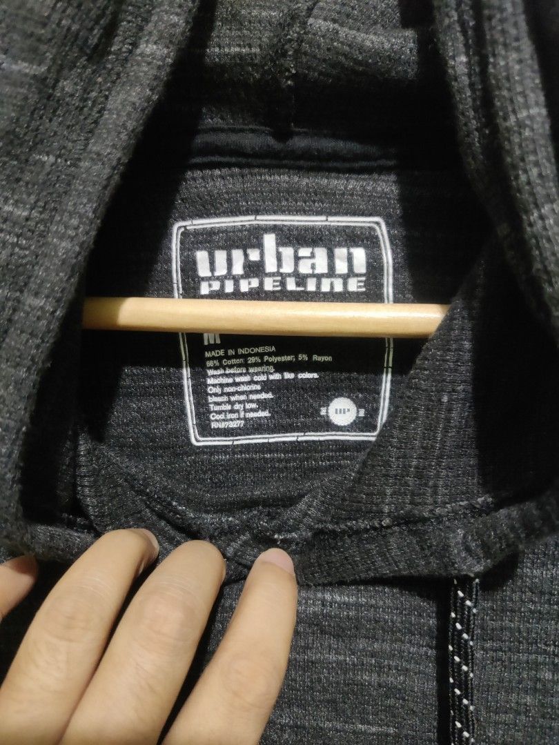 Urban online pipeline sweatshirt