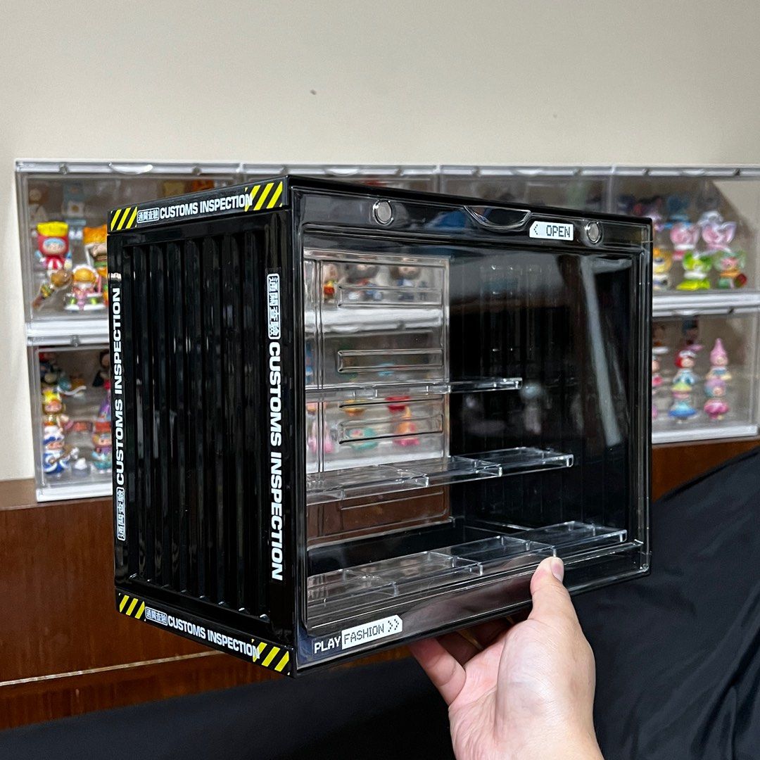 WTS Popmart Display Cases Dimoo Skullpanda Sweetbean Pucky, Hobbies ...