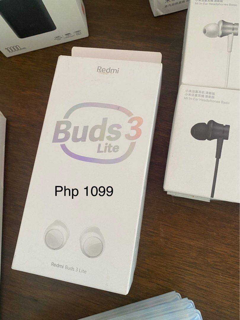 Xiaomi bluetooth Earbuds 3 lite (Category: Earphones) located in Taguig. Submitted by fortheloveofmi.ph (Listing ID 1203839560, Image 1). Description: .