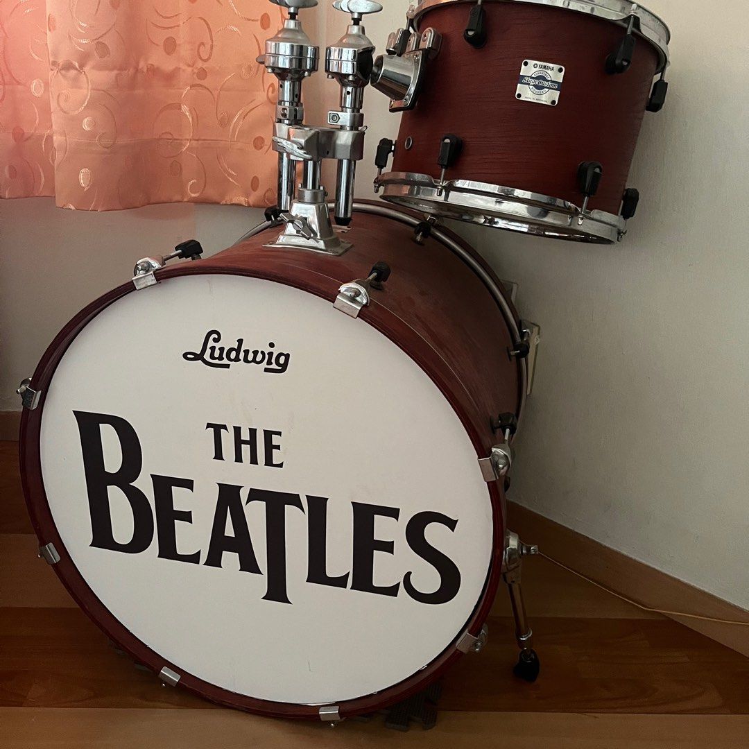 Yamaha Bass Drum with Beatles logo for deco, Hobbies & Toys, Music