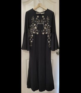 100+ Black gold dress For Sale | Muslimah Fashion | Carousell Malaysia