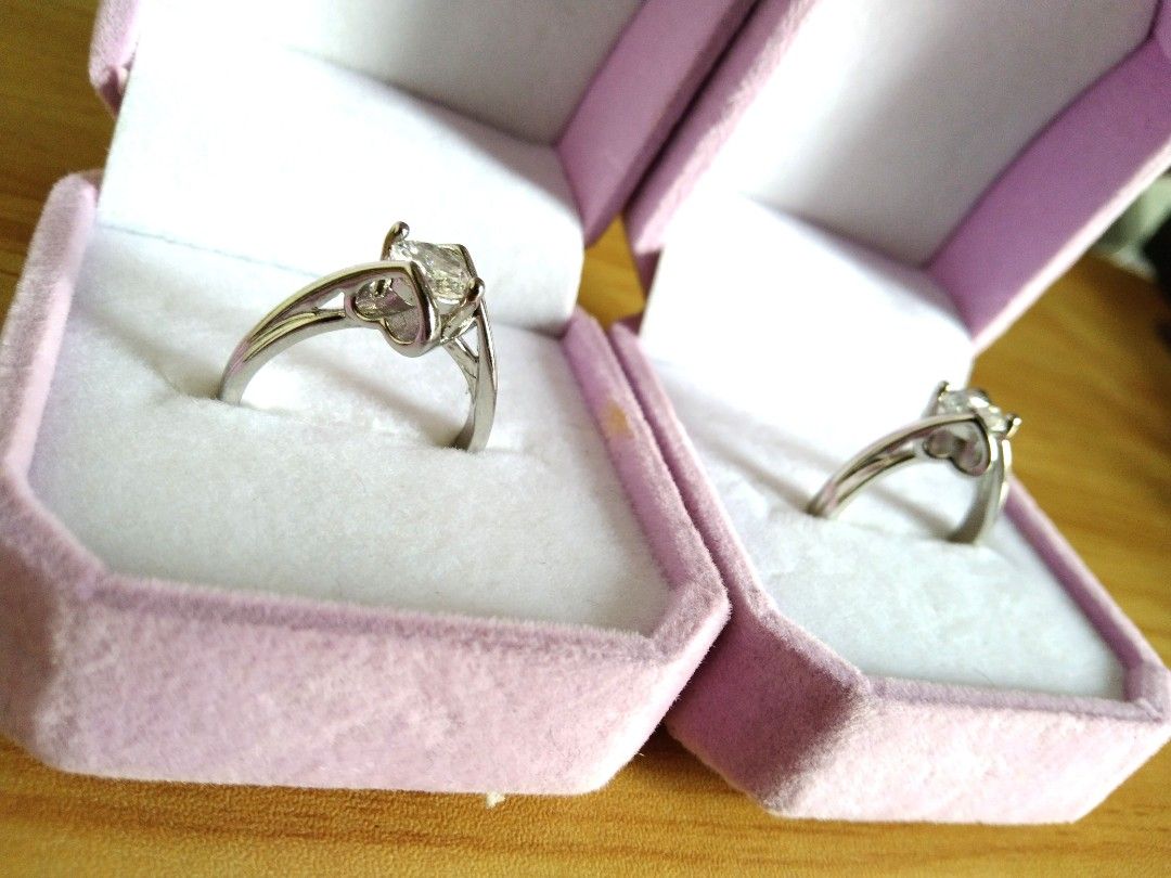 Fashion Adjustable Engagement Diamond Ring (with Box)