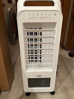 （分類：）位於 。 由 nvandelden 提交（商品編號 1204118967，圖片 1）。簡介： 。