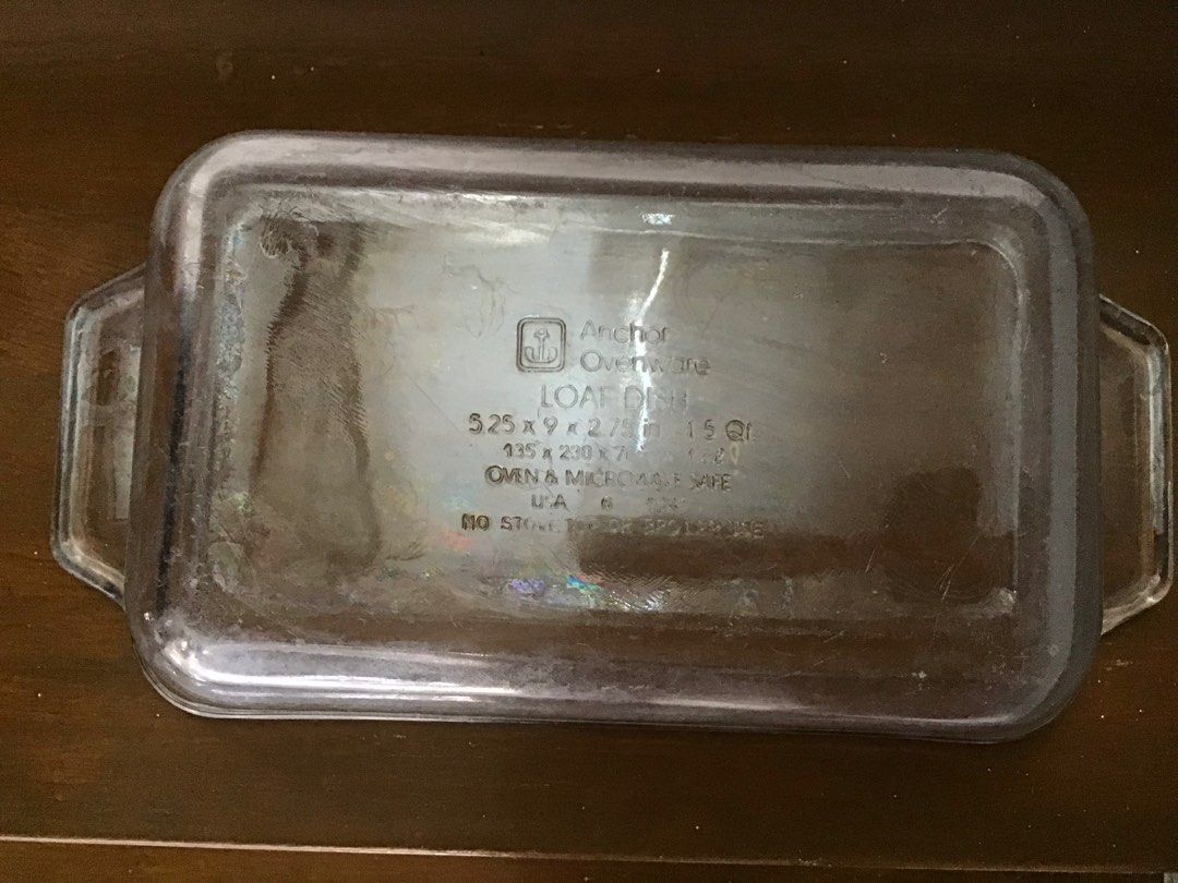 Anchor Ovenware Loaf Dish (Glass) (Category: Bakeware) located in Cavite. Submitted by charmed_elegance720 (Listing ID 1204003305, Image 3). Description: Oven and microwave safe 5.25 x 9 x 2.75 inches Capacity: 1.5 Wt. Issue: cloudy glass.