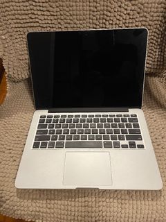Apple Laptop - MacBook Pro - 13-inch, Early 2015, 8GB RAM, 500GB HDD