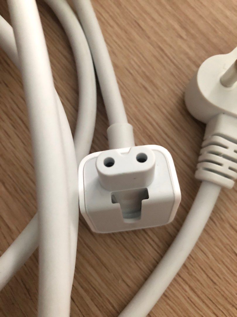 Apple power adaptor cable Type D use in India power plug, Computers