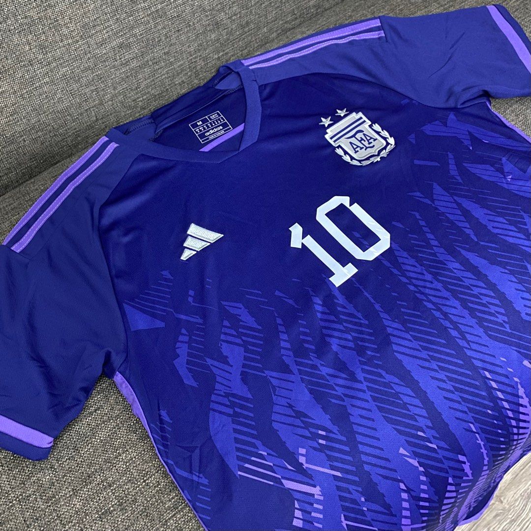 Argentina Messi Away Jersey, Men's Fashion, Activewear on Carousell
