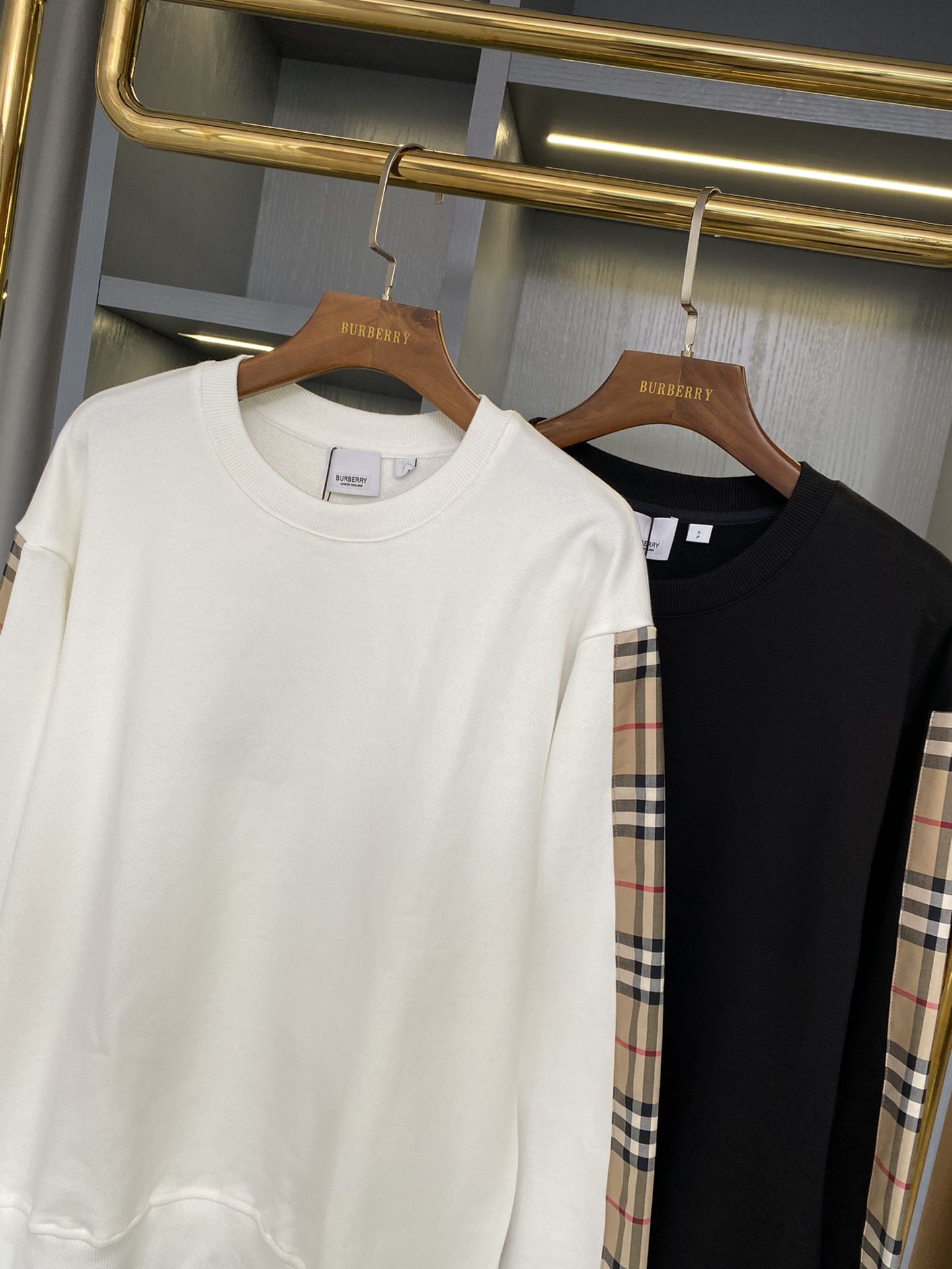 Burberry vintage crewneck online