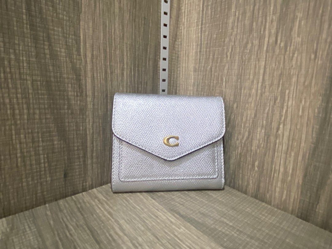 Coach wallet silver online