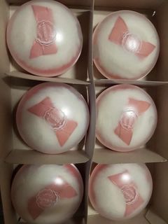 (Category: ) located in . Submitted by bonets_boutique (Listing ID 1204168710, Image 1). Description: .
