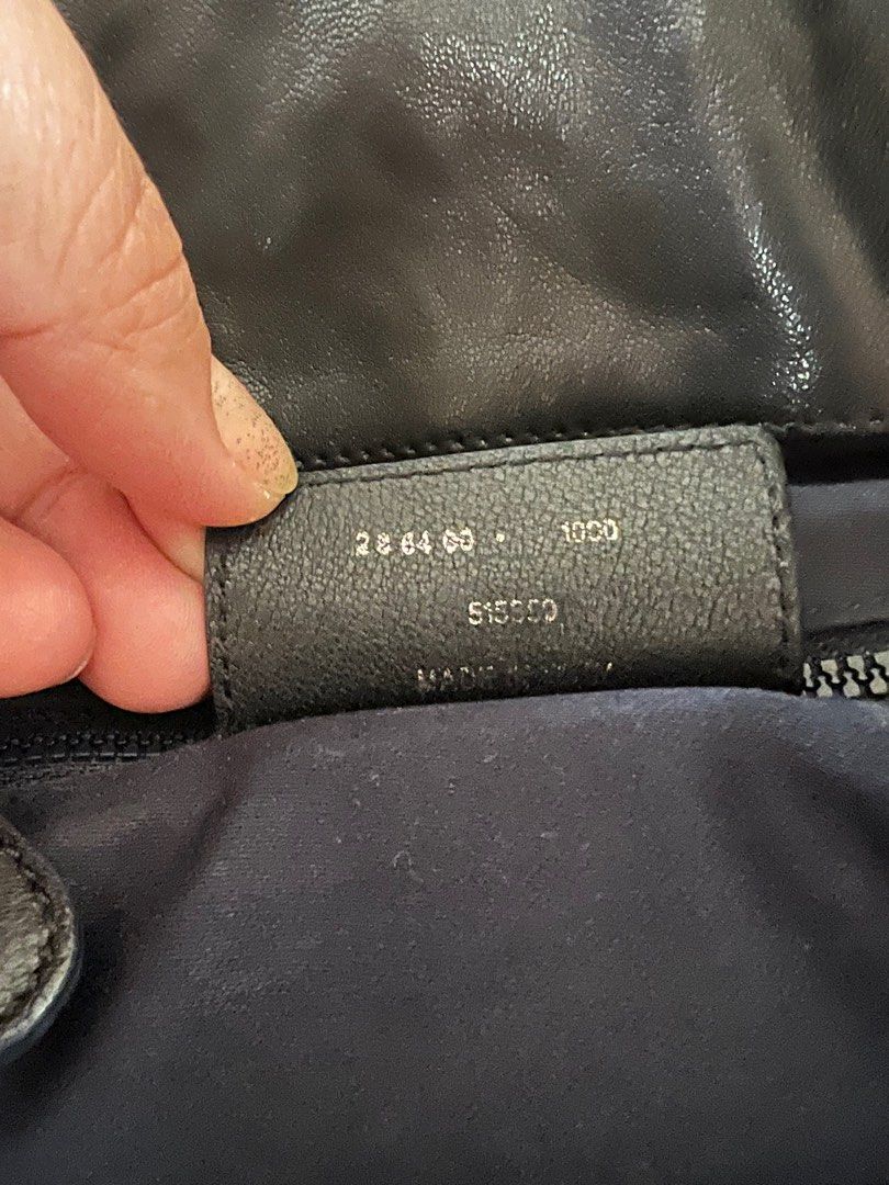 Balenciaga Dome Medium (Category: Luxury Bags & Wallets) located in Makati City. Submitted by suzette_1221 (Listing ID 1204044932, Image 3). Description: FIXED PRICE. Pre-loved. Used only a few times. What you see is what you get. No defects. No tear. Signs of use are barely noticeable. 95% in good condition. RFS: Raising funds and decluttering. FIXED PRICE. .
