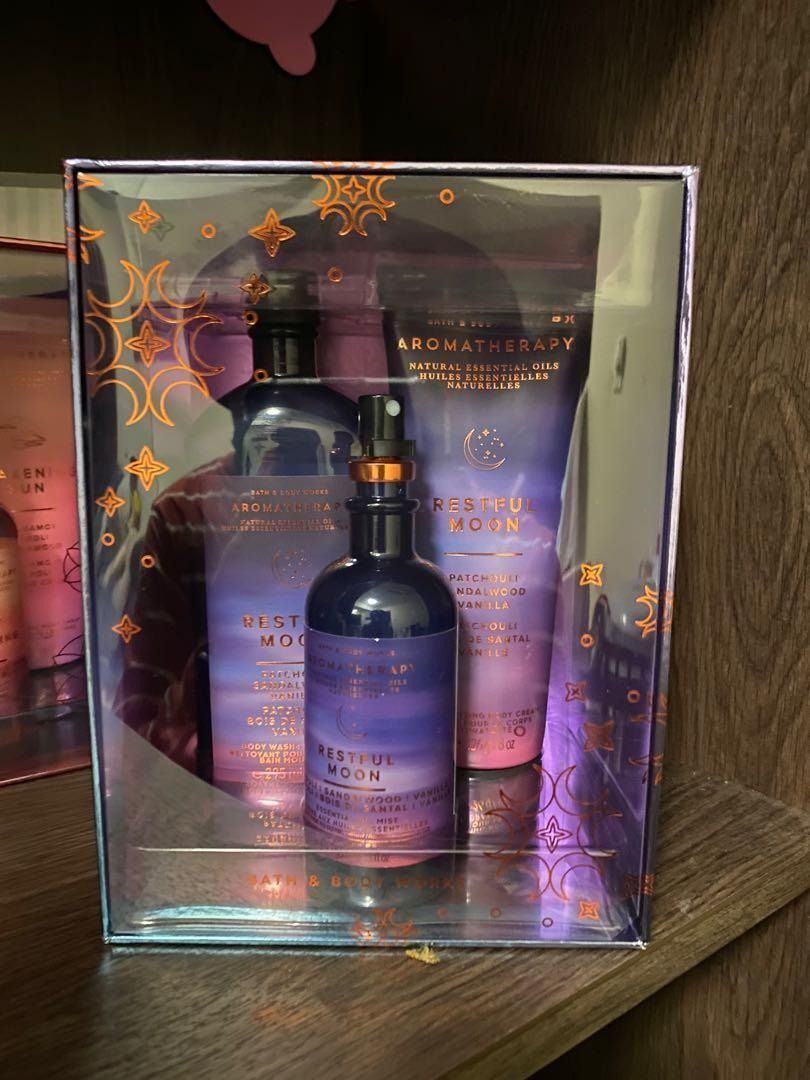Bath and Body Works Aromatherapy Restful Moon Gift Box Set, Beauty
