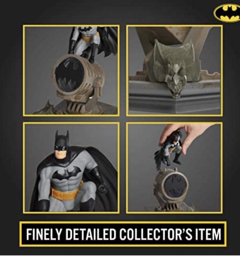 Batman Figurine light, 興趣及遊戲, 玩具 & 遊戲類 Carousell