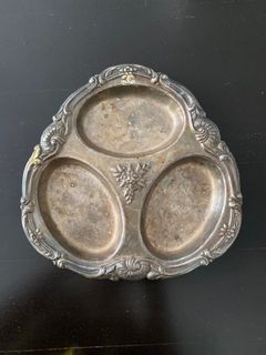 (Category: ) located in . Submitted by vintageloverstore (Listing ID 1204041412, Image 1). Description: .