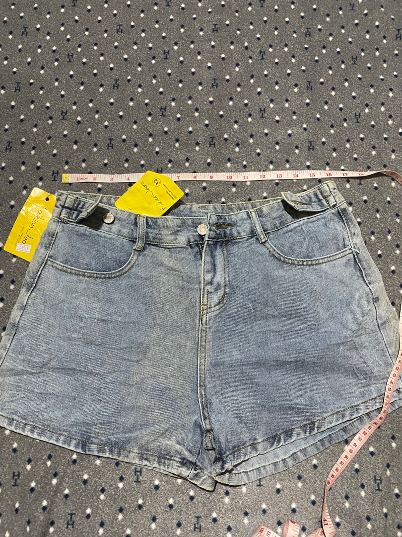 Catalina Clean Front Short