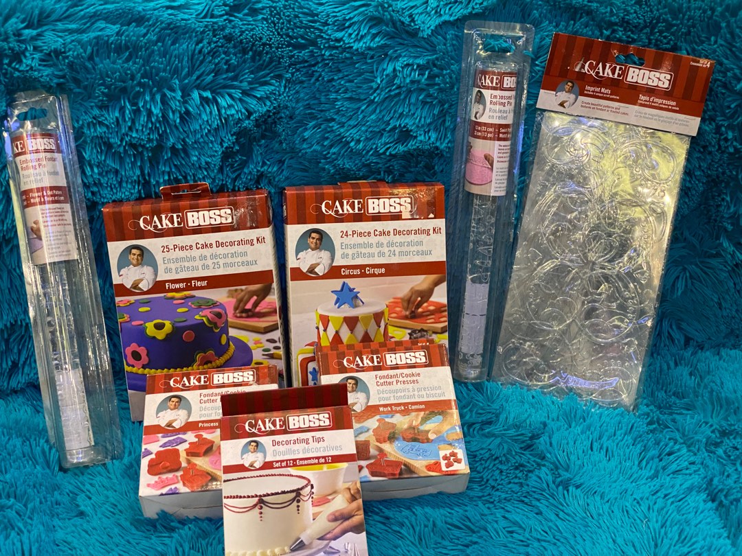 Cake boss Bakeware Set FOR SALE
