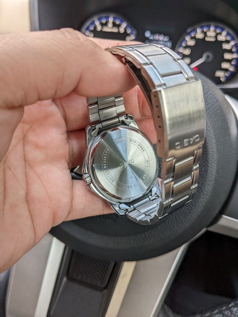 Casio MTP V004 Used Like New Complete Box, Fesyen Pria, Jam Tangan di ...