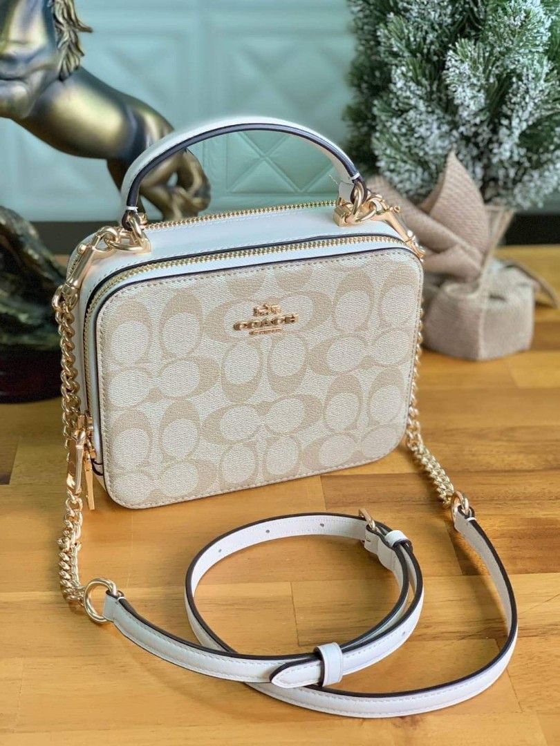 Coach boxed crossbody clearance clutch