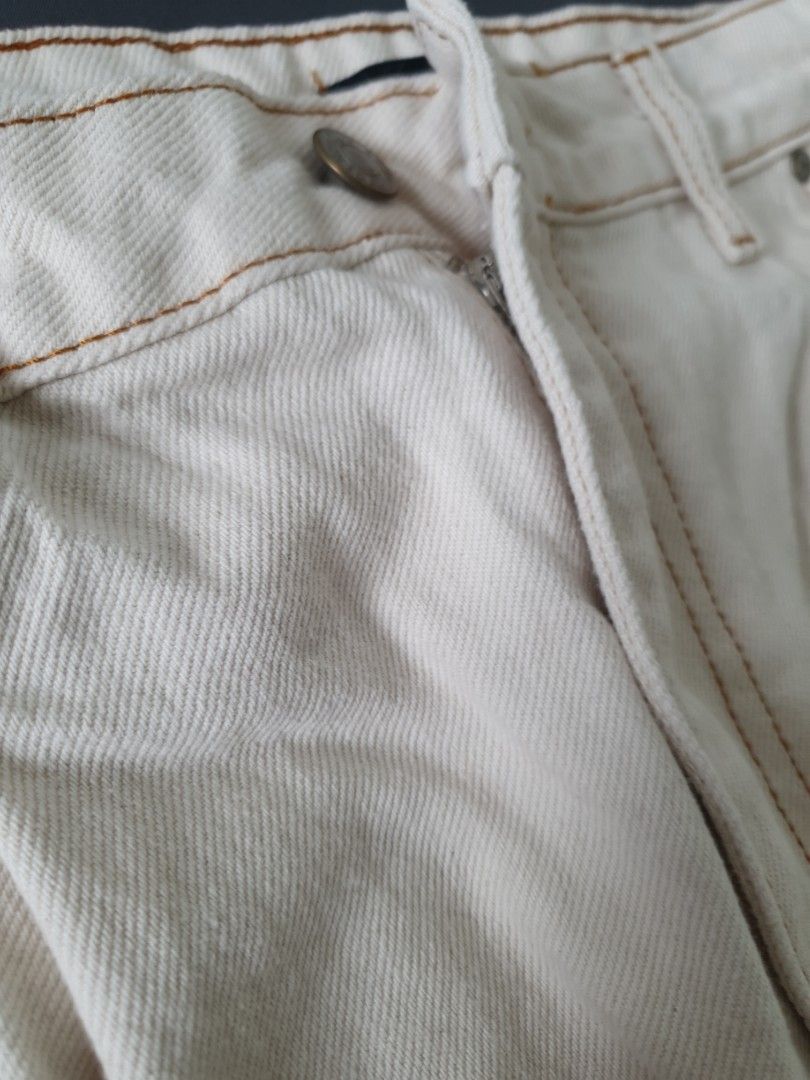 Cream coloured jeans, Women's Fashion, Bottoms, Jeans & Leggings on