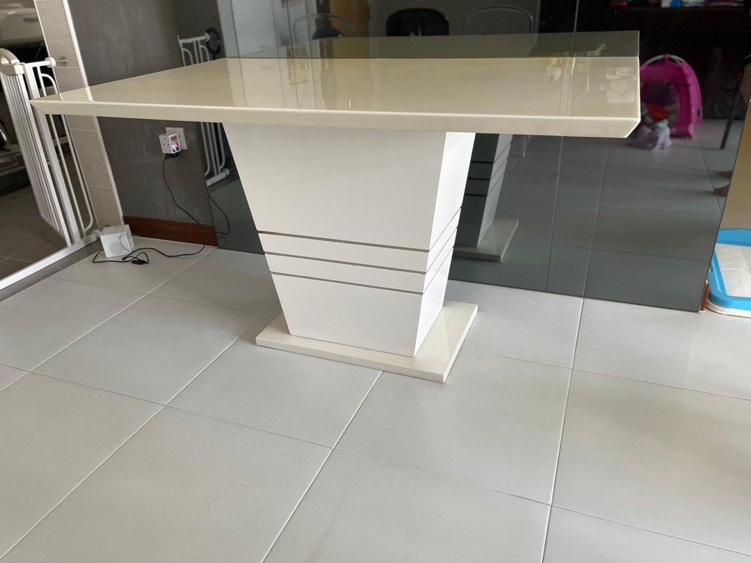 Cream Marble top Dining Table, Furniture & Home Living, Furniture