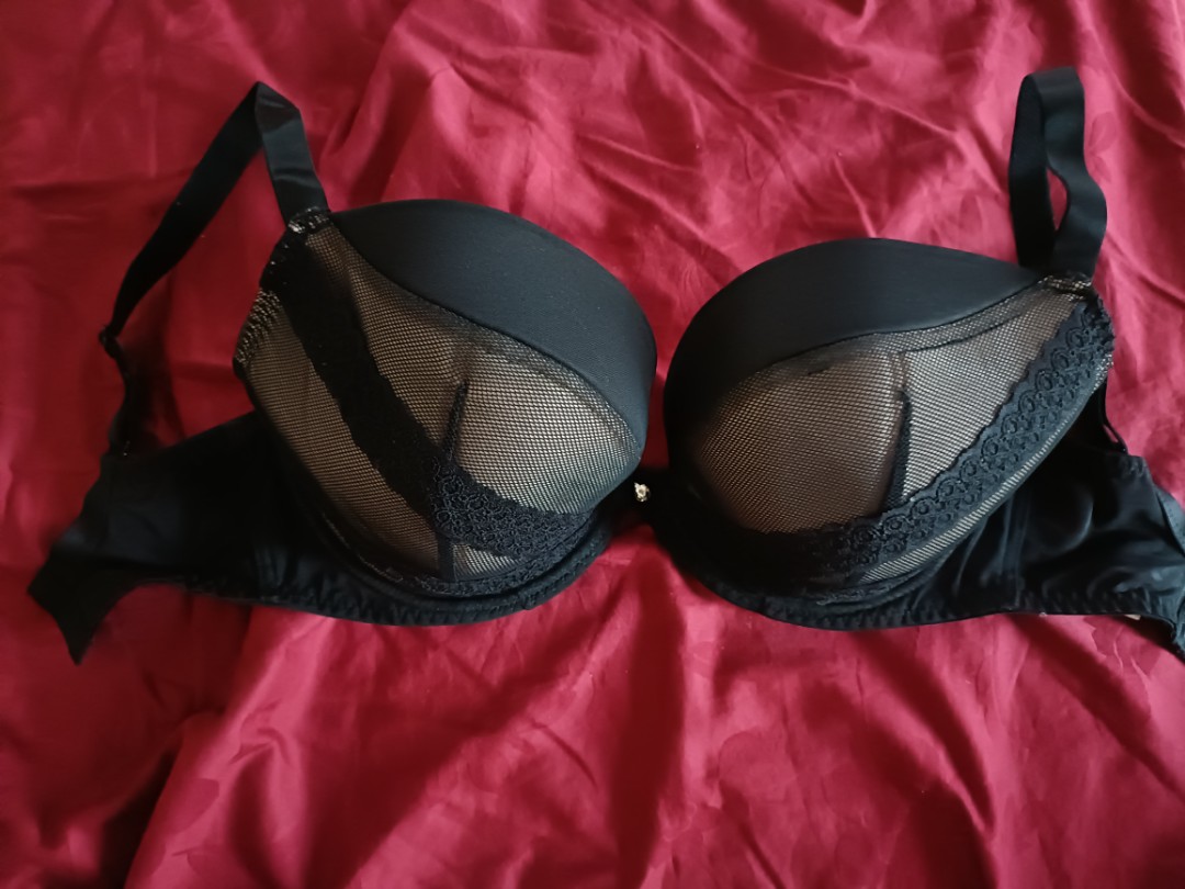 Curvy Kate 30H black bra, Women's Fashion, New Undergarments