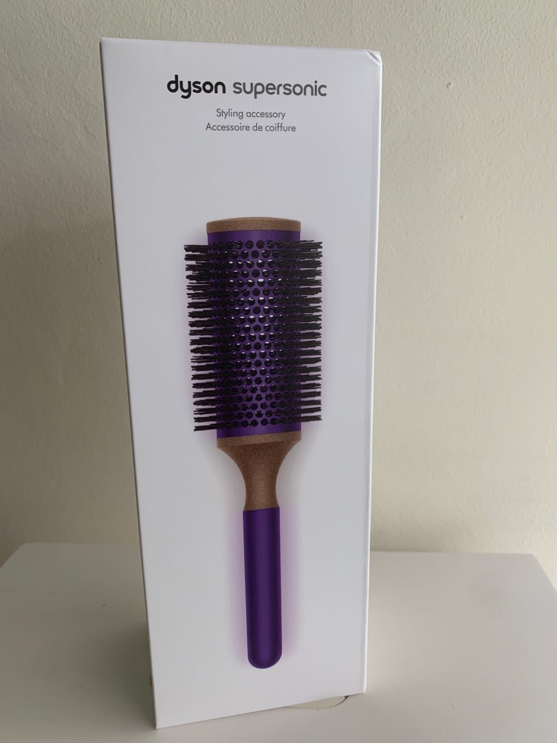 dyson vented barrel brush, Beauty & Personal Care, Hair on Carousell