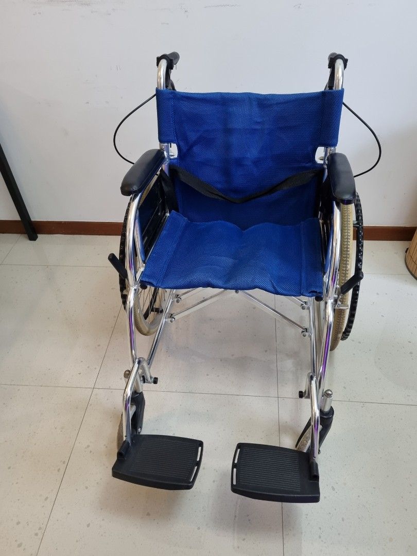 Foldable Wheelchair, Health & Nutrition, Assistive & Rehabilatory Aids