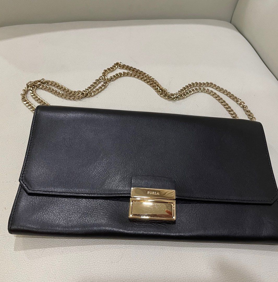 Furla clutch hotsell
