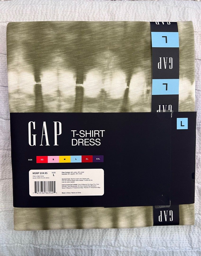 GAP T-Shirt Dress (Category: Dresses) located in Manila. Submitted by timothy_28 (Listing ID 1204157268, Image 2). Description: GAP 📌 T-Shirt Dress 📌 Soft, lightweight 📌 Straight silhouette w/ a relaxed fit. 📌 Hits right above the knee..