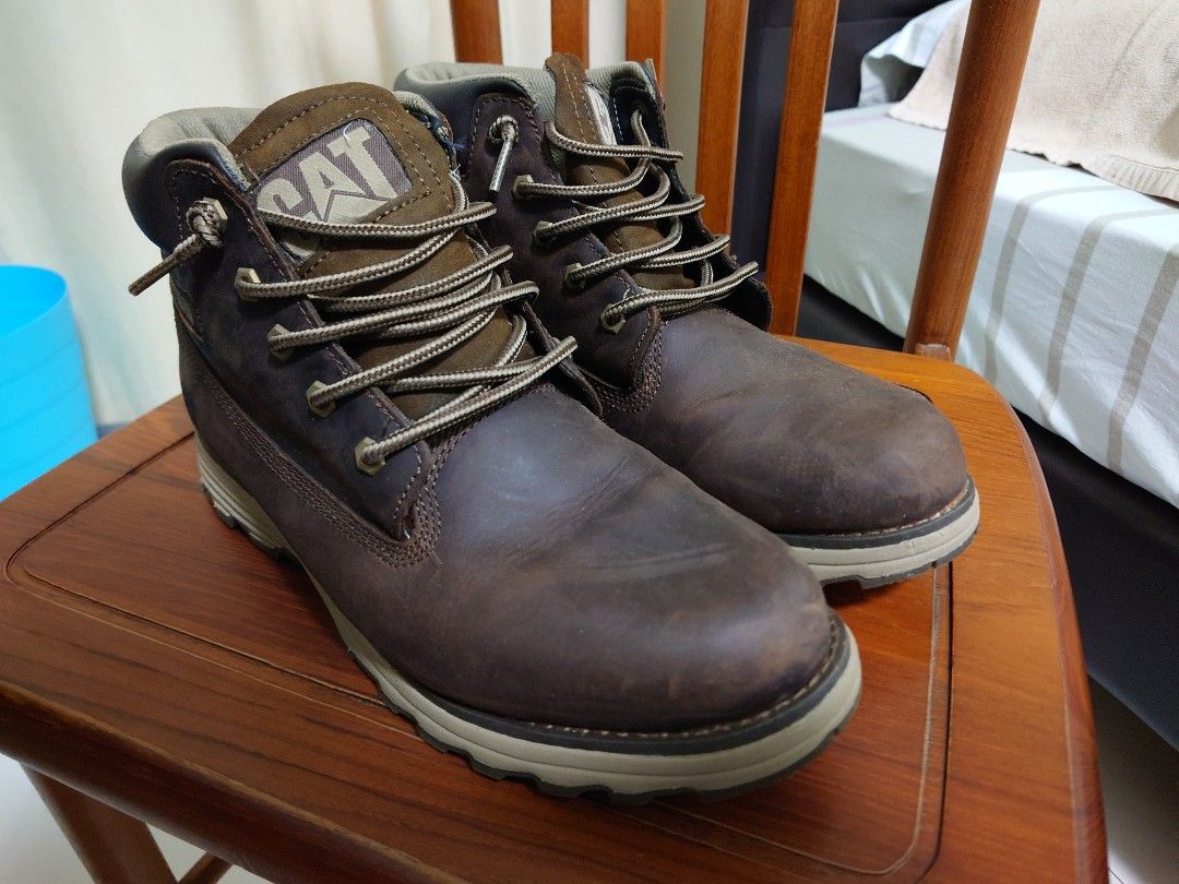 Cat chukka sales shoes