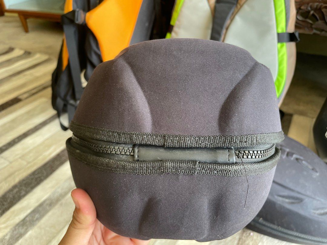 Giro helmet bag, Sports Equipment, Bicycles & Parts, Bicycles on Carousell