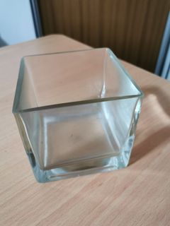 Glass vase square 10 x 10cm