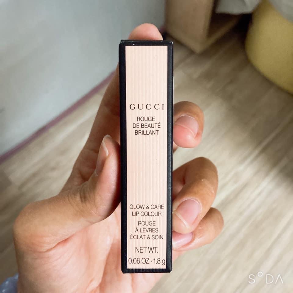 Gucci 傾色琉光唇膏516, 香水、美妝、保養, 臉部彩妝、保養與清潔, 化妝品在旋轉拍賣
