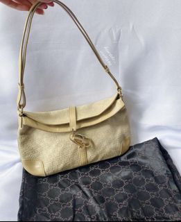 （分類：）位於 。 由 authentic.goods1999 提交（商品編號 1204051608，圖片 1）。簡介： 。
